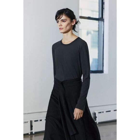 Black Zara Crew Neck Long Sleeve Pullover Basic T-Shirt Tee (NWT) - Picture 2 of 8